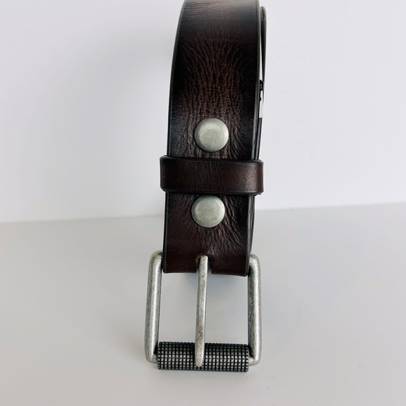 Transit Leather Distressed Brown Silver Tone Buckle Leather Jean Belt Size 40 - Picture 2 of 6